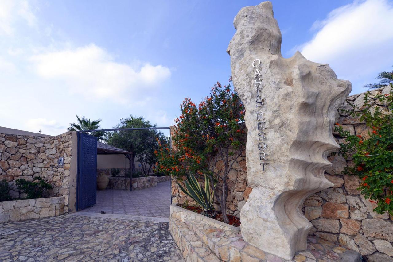 Oasis Hotel Residence Resort Lampedusa Bagian luar foto