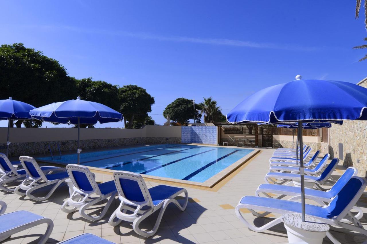 Oasis Hotel Residence Resort Lampedusa Bagian luar foto